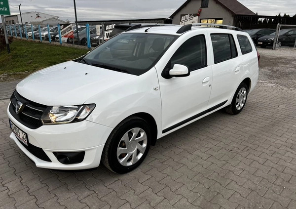 Dacia Logan cena 17900 przebieg: 130000, rok produkcji 2014 z Biały Bór małe 407